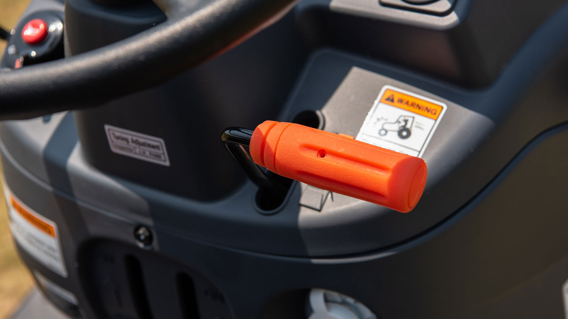 4. Throttle lever